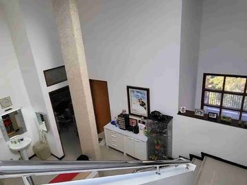 Rumah Mewah Jl. Halmahera Semarang