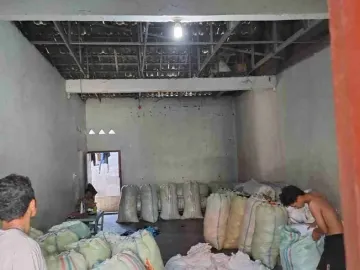 Jual Rumah Usaha @ Putra Bangsa Medokan Ayu