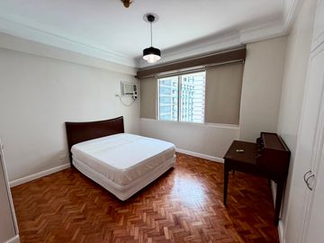 The Regency at Salcedo, Makati City: 3BR Unit for Rent!