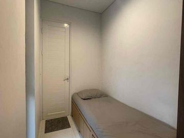 DIJUAL RUMAH MEWAH SMART HOME 3 LANTAI DI SOUTH TRESIOR METLAND PURI
