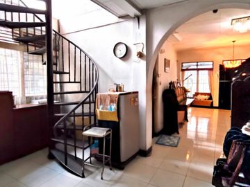 Di Jual Rumah 1 Lantai Lokasi Strategis di Benhill Tanah Abang  Jakarta Pusat