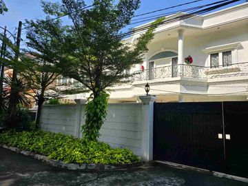 Dijual Murah Rumah 2 lantai Bagus Cantik Siap Huni di Danau Indah Sunter, Jakarta Utara