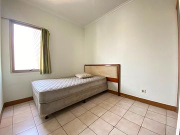 Disewakan Unit Mediterania Garden Residences 1, 2BR, Best View