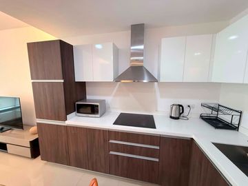 West Gallery Place | High-Floor 1BR Unit 38E | 65 sqm | With Parking | ₱110K