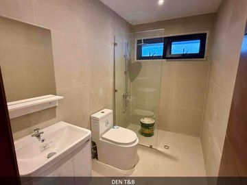 5BR House and Lot for Rent - Dasmariñas Village Makati