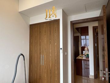 Disewakan Apartemen South Hills - 2 Bedrooms Luas 74 M2, Fully Comfortable Living Jakarta Selatan