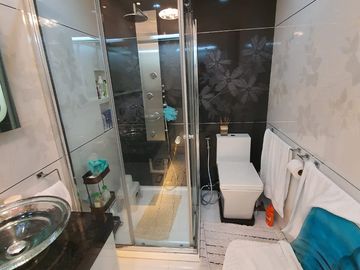 One McKinley Place | 3BR Unit | 186 sqm | 2 Parking Slots | ₱238K