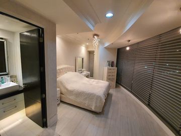 One McKinley Place | 3BR Unit | 186 sqm | 2 Parking Slots | ₱238K