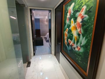 One McKinley Place | 3BR Unit | 186 sqm | 2 Parking Slots | ₱238K