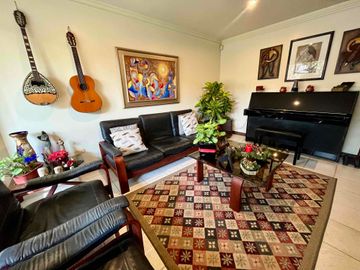 HERMOSA CASA AL LAGO!!