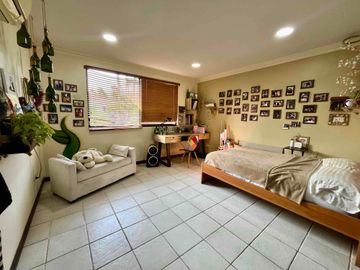 HERMOSA CASA AL LAGO!!