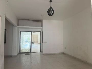 Rumah Sudah Renovasi Siap Huni Cluster Alamanda, Jakarta Garden City, Jakarta Timur, 015