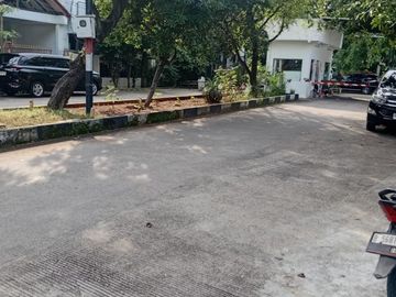 Dijual Cepat Rumah Standar, Komplek Bebas Banjir, Strategis, Kelapa Gading