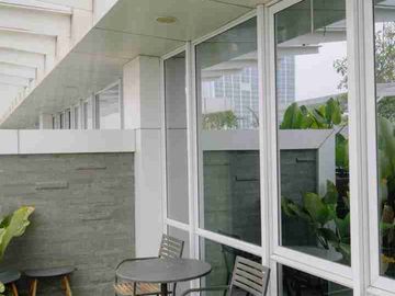 Apartemen Penthouse Garden View Pool