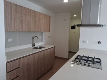 Se arrienda apartaestudio de 53m²
