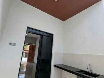 dijual rumah 1 lantai siap huni