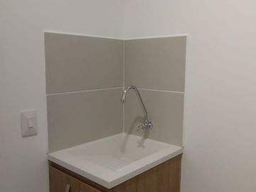Se arrienda apartaestudio de 54m²