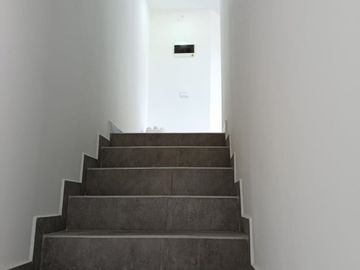 se arrienda casa de 110m²