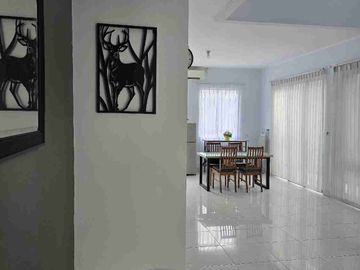 rumah di foresta BSD luas tanah 180m² bangunan 150m² harga sewa 100juta/tahun
