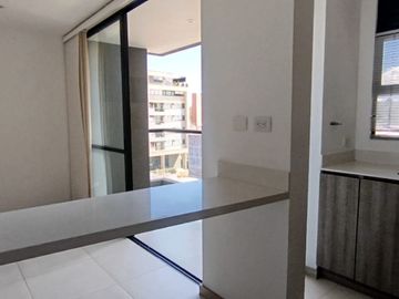 Se renta apartamento de 78m²