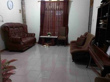 Di Jual Rumah Siap Huni di Villa Japos Ciledug Tangerang