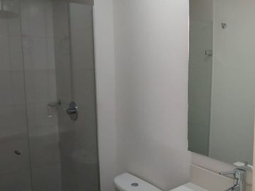 se arrienda apartamento de 64m²