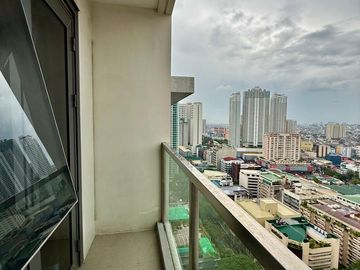 Rare High-Floor 82.6 SQM 3BR with Balcony & Bay View For Sale at Greenbelt Hamilton 1, Legazpi Village, Makati