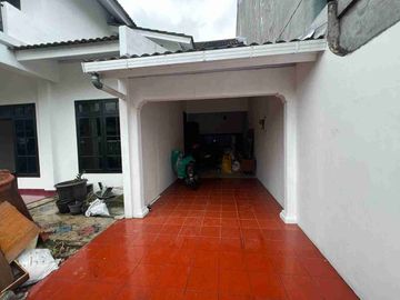 Di Jual Rumah Siap Huni di Villa Japos Ciledug Tangerang