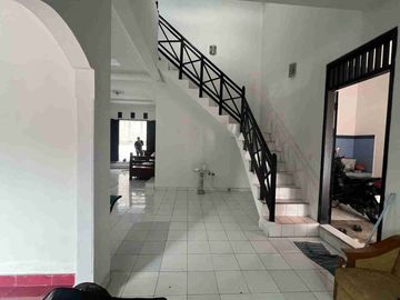 Di Jual Rumah Siap Huni di Villa Japos Ciledug Tangerang