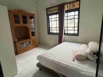 Di Jual Rumah Siap Huni di Villa Japos Ciledug Tangerang