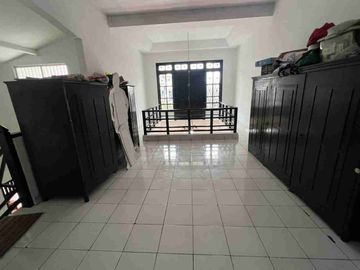 Di Jual Rumah Siap Huni di Villa Japos Ciledug Tangerang
