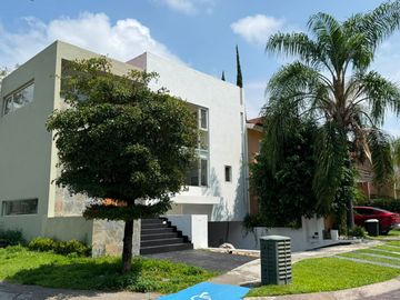 Casa en Renta en El Manantial