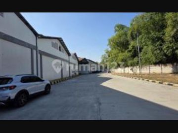 Disewakan Gudang Baru Zona Industri Lokasi Strategis Semarang Luas 1,5 Hektar