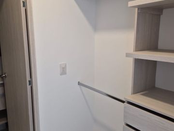 Arriendo apartamento las Vegas - Medellín