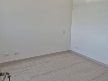 Arriendo apartamento las Vegas - Medellín