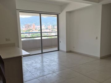 Arriendo apartamento las Vegas - Medellín
