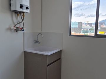 Arriendo apartamento las Vegas - Medellín