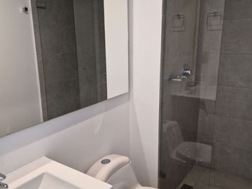 Arriendo apartamento las Vegas - Medellín