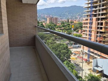 Arriendo apartamento las Vegas - Medellín
