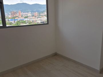 Arriendo apartamento las Vegas - Medellín