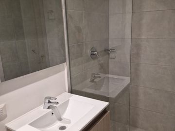 Arriendo apartamento las Vegas - Medellín