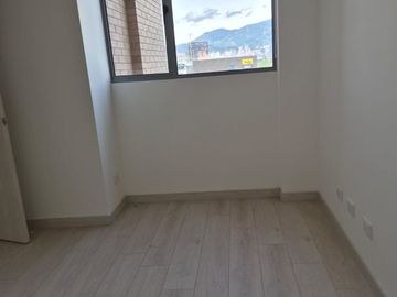 Arriendo apartamento las Vegas - Medellín