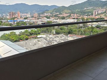 Arriendo apartamento las Vegas - Medellín
