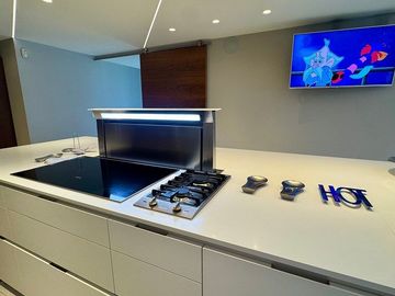 Venta de casa sola, inteligente y moderna con caseta