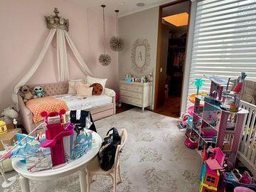 Venta de casa sola, inteligente y moderna con caseta