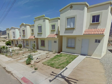 - CASA EN REMATE BANCARIO - Villas el sol, Ensenada, Baja california