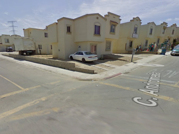 - CASA EN REMATE BANCARIO - Villas el sol, Ensenada, Baja california