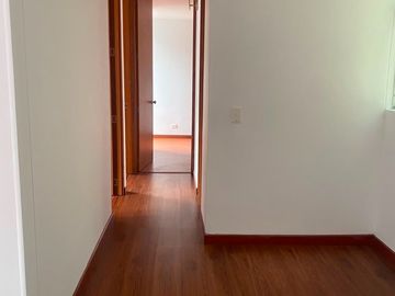 APARTAMENTO PARA ARRIENDO EN COLINA DE CANTABRIA
