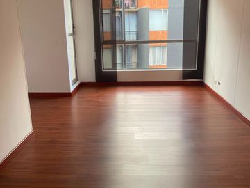 APARTAMENTO PARA ARRIENDO EN COLINA DE CANTABRIA