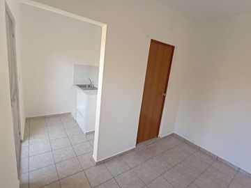 SE VENDE CASA EN TETECOLALA